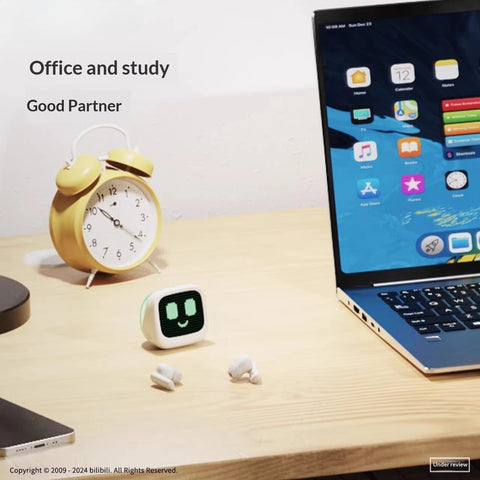 CUBE FACE Pixel  Earphones